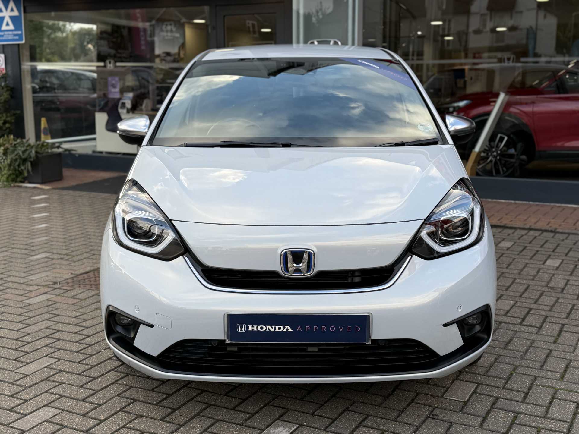 Honda Jazz 1.5 i-MMD Hybrid EX 5dr eCVT — image 6