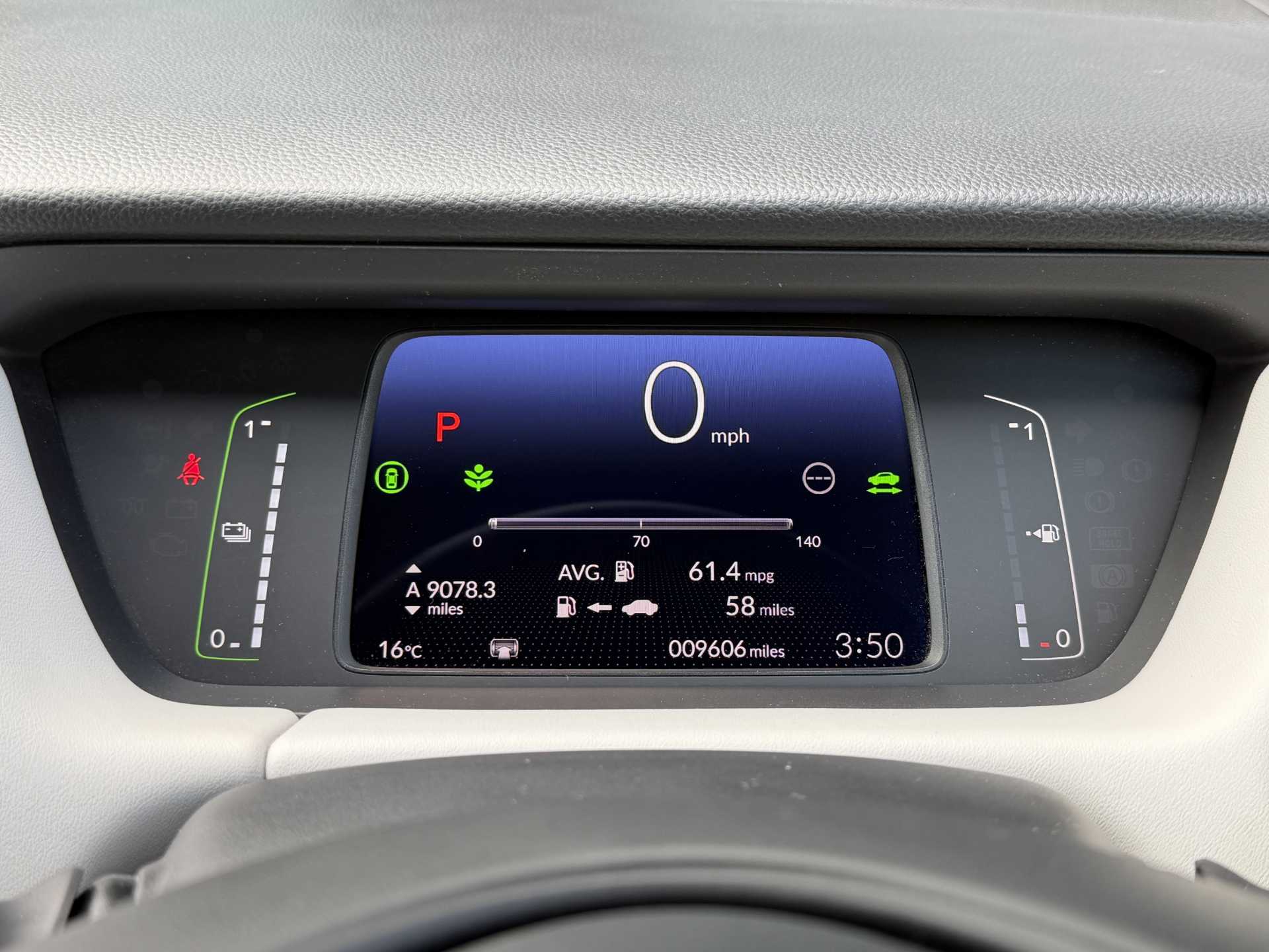 Honda Jazz 1.5 i-MMD Hybrid EX 5dr eCVT - Image 11