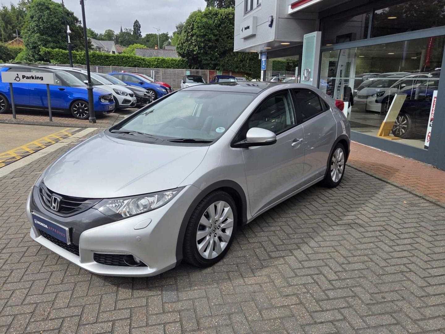 Honda CIVIC 1.8 i-VTEC EX GT 5dr - Image 10