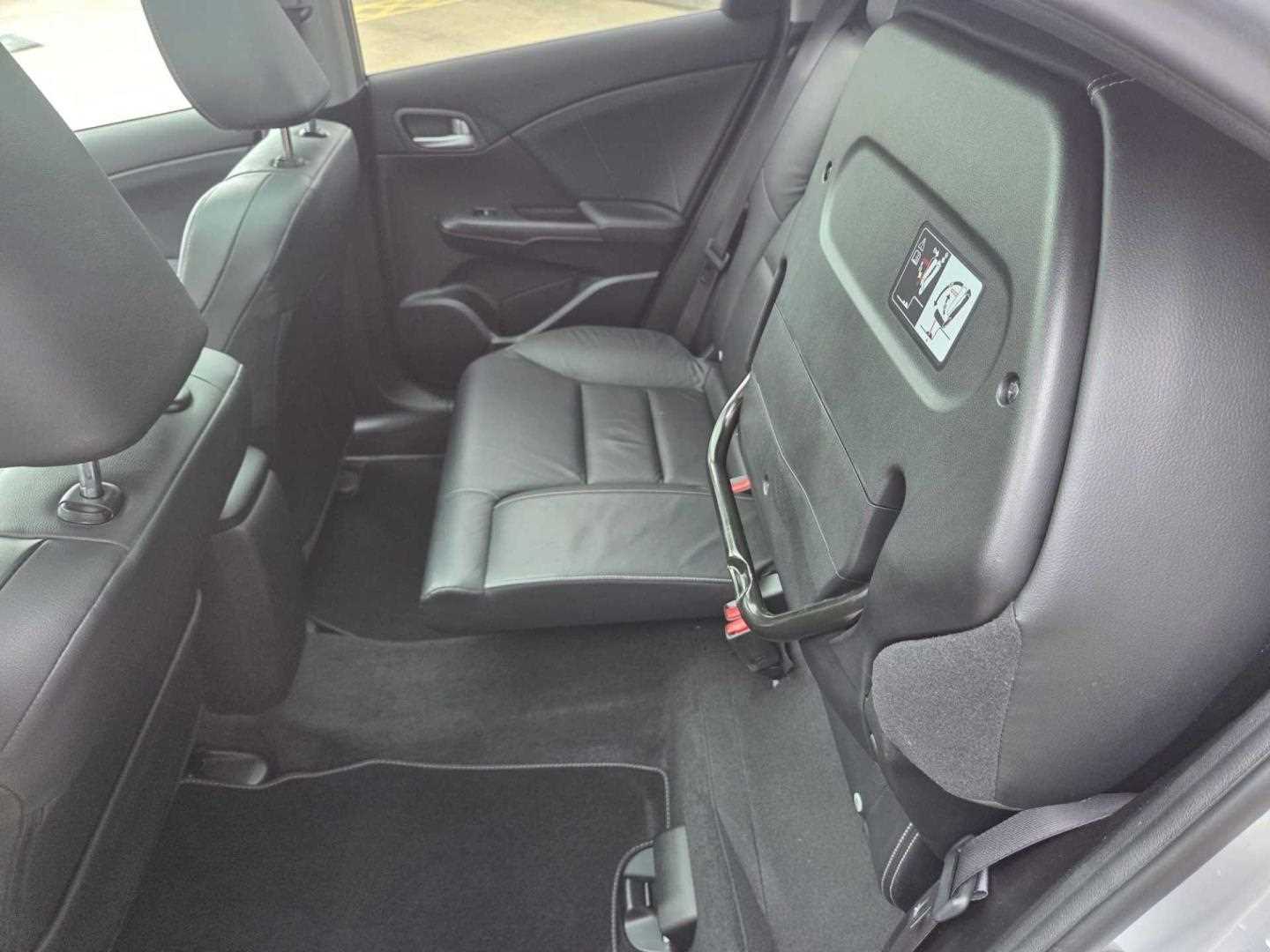 Honda CIVIC 1.8 i-VTEC EX GT 5dr - Image 19