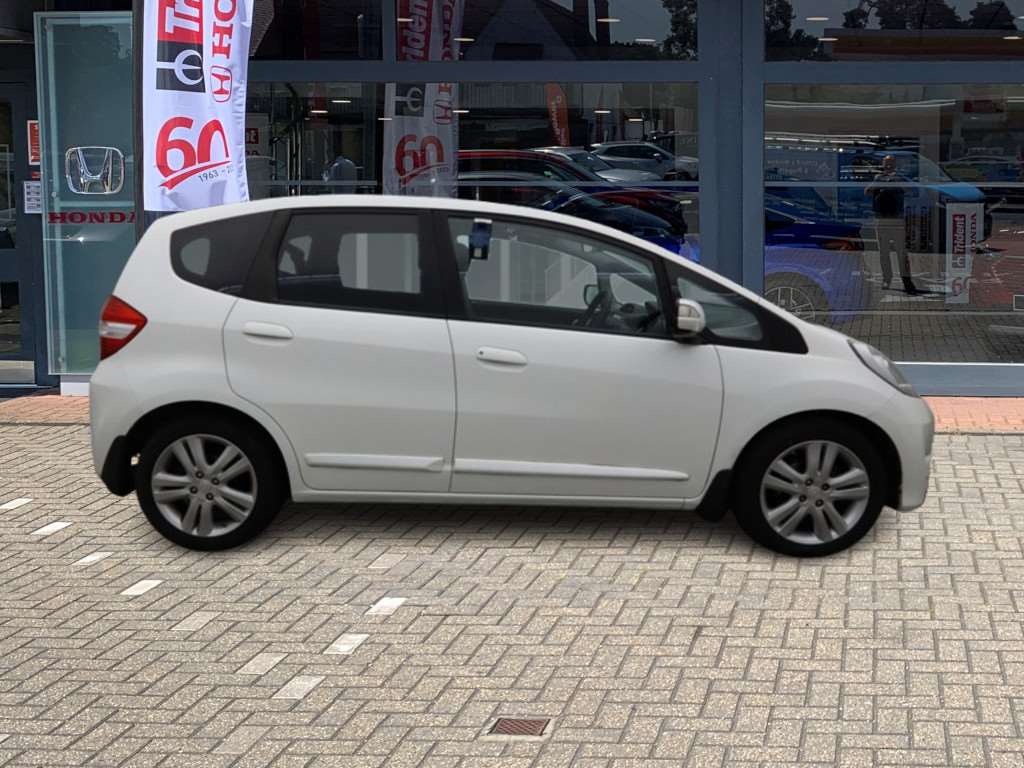 Honda Jazz 1.4 i-VTEC EXL 5dr CVT - Image 5