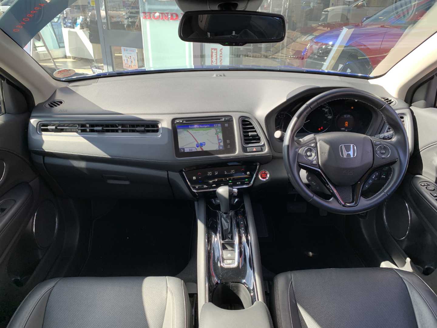 Honda HR-V 1.5 i-VTEC EX CVT 5dr - Image 4