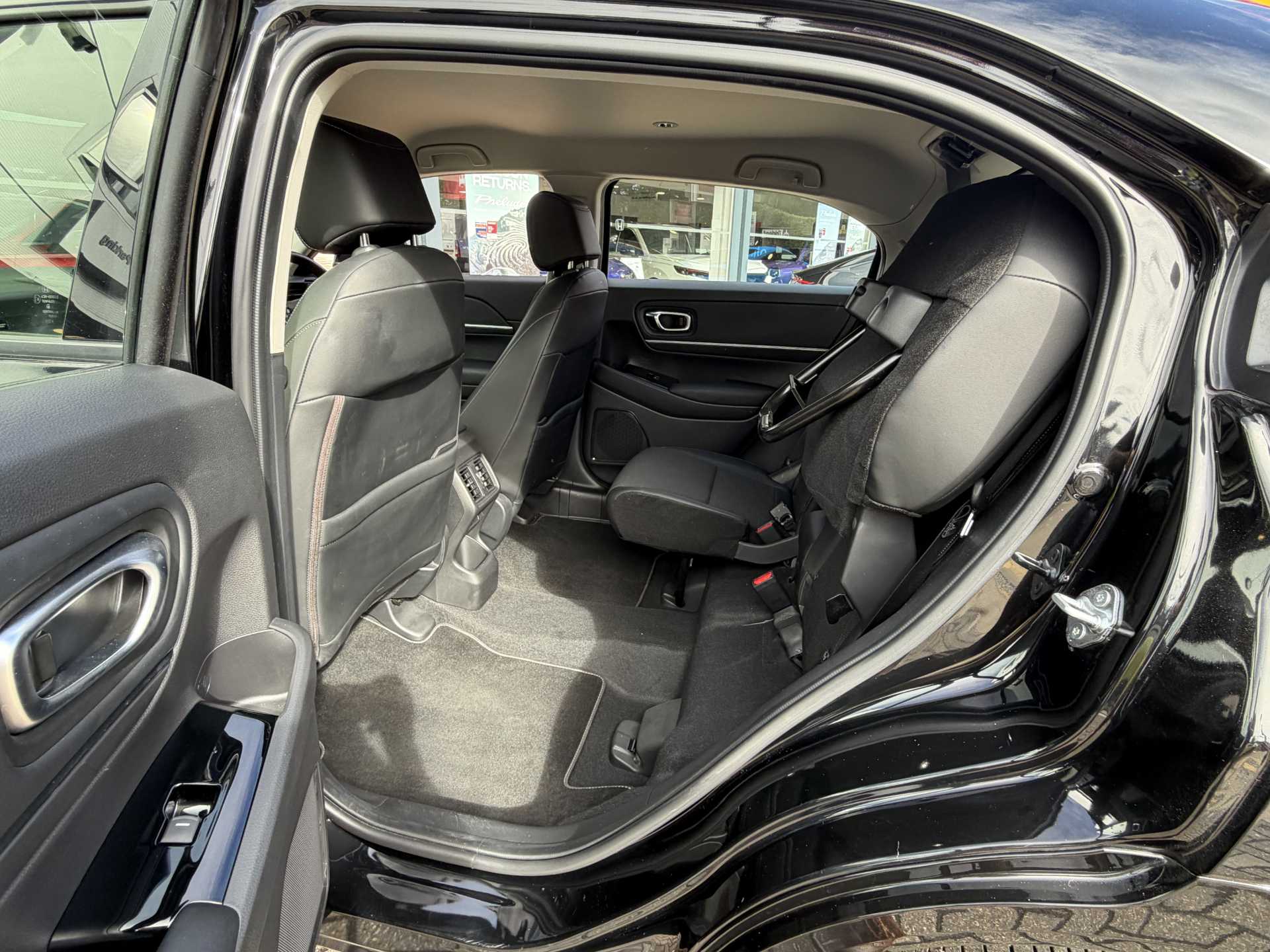 Honda HR-V 1.5 eHEV Advance 5dr CVT — image 18