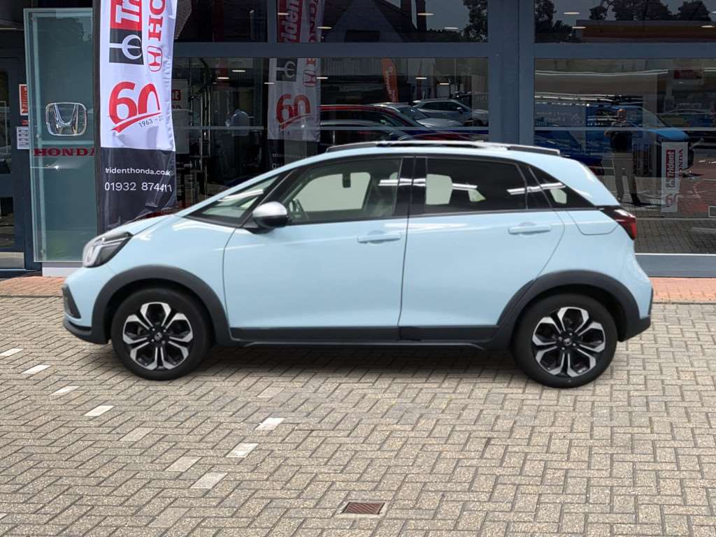 Honda Jazz 1.5 i-MMD Hybrid Crosstar EX 5dr eCVT - Image 11