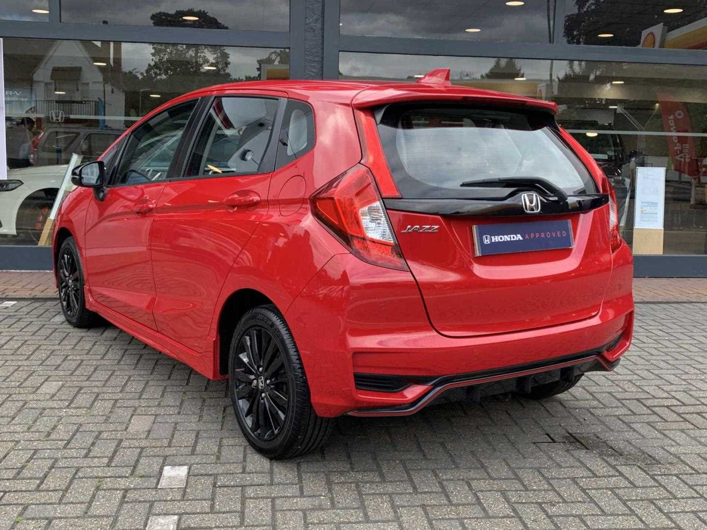 Honda JAZZ 1.5 i-VTEC Sport Navi 5dr - Image 3