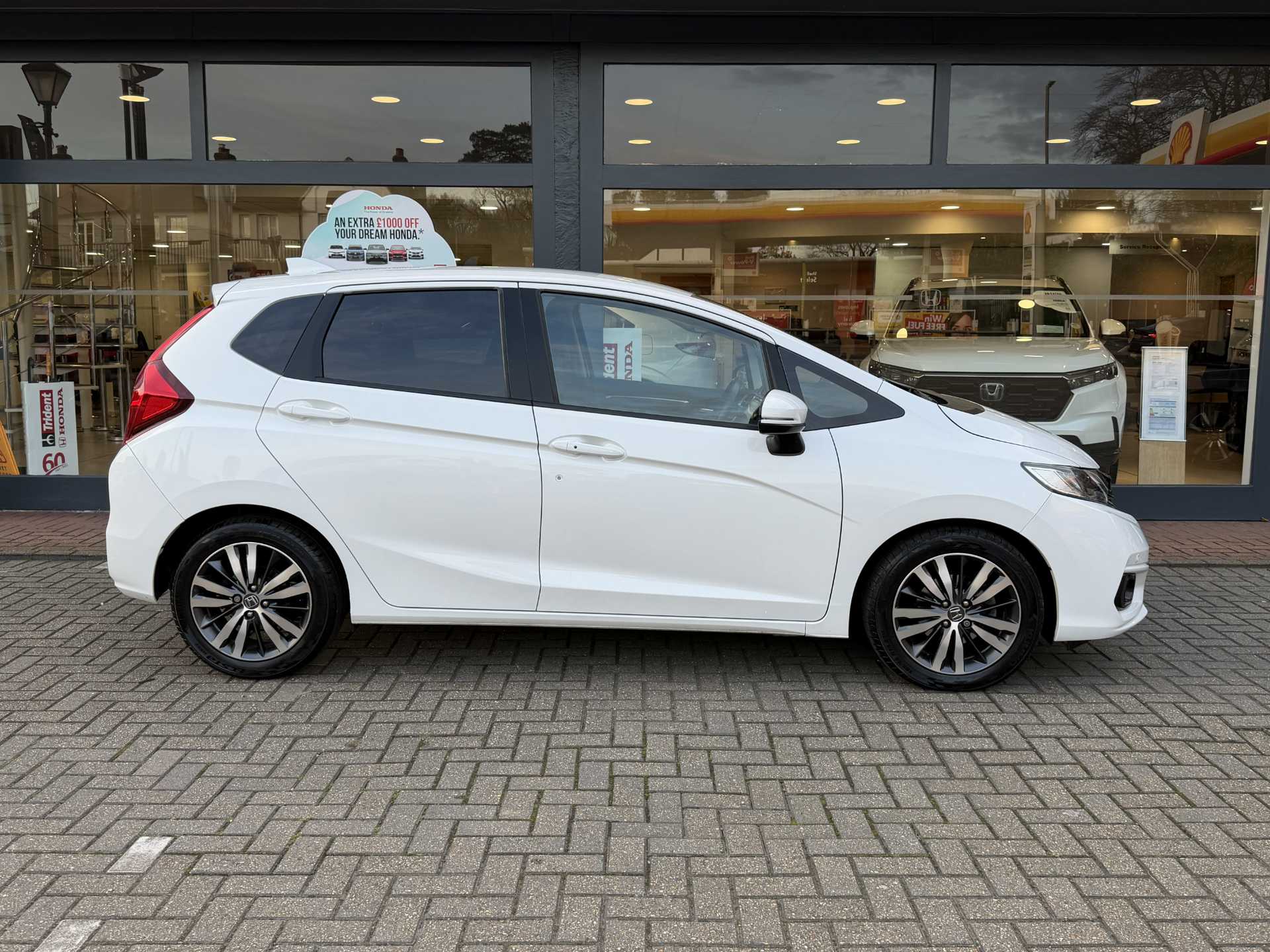 Honda Jazz 1.3 i-VTEC EX Navi 5dr CVT - Image 5