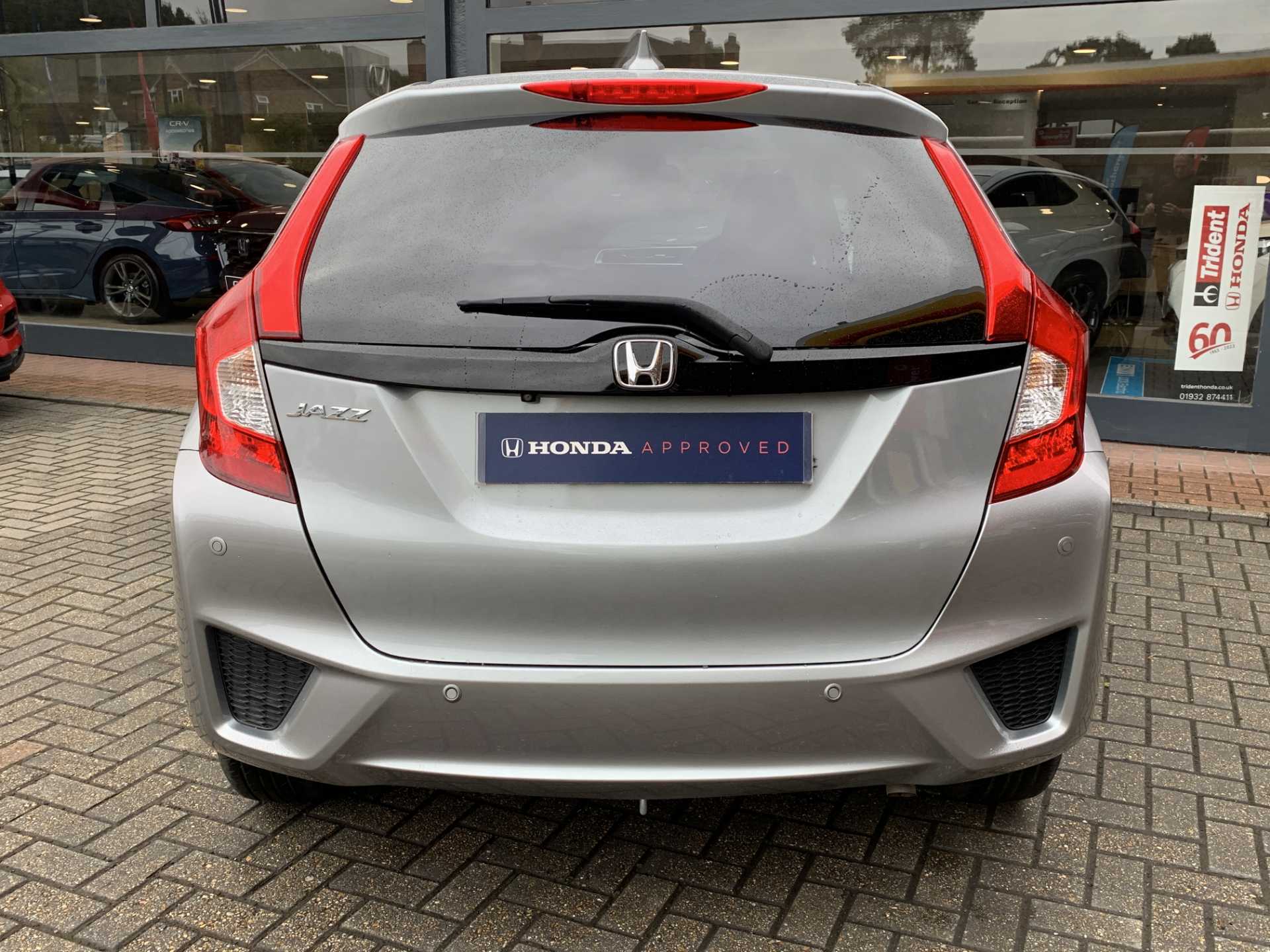 Honda Jazz 1.3 EX 5dr CVT - Image 7