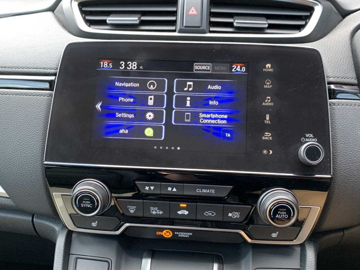 Honda CR-V 2.0 i-MMD Hybrid SR 2WD 5dr eCVT - Image 16