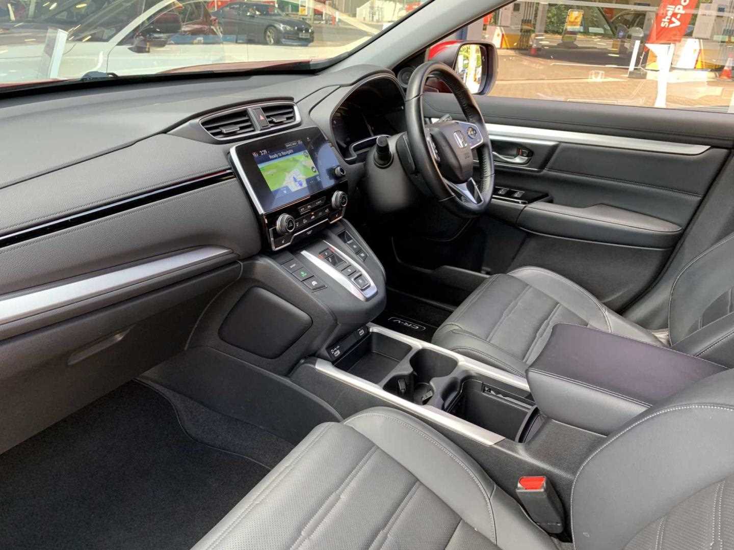 Honda CR-V 2.0 i-MMD Hybrid SR 2WD 5dr eCVT - Image 2