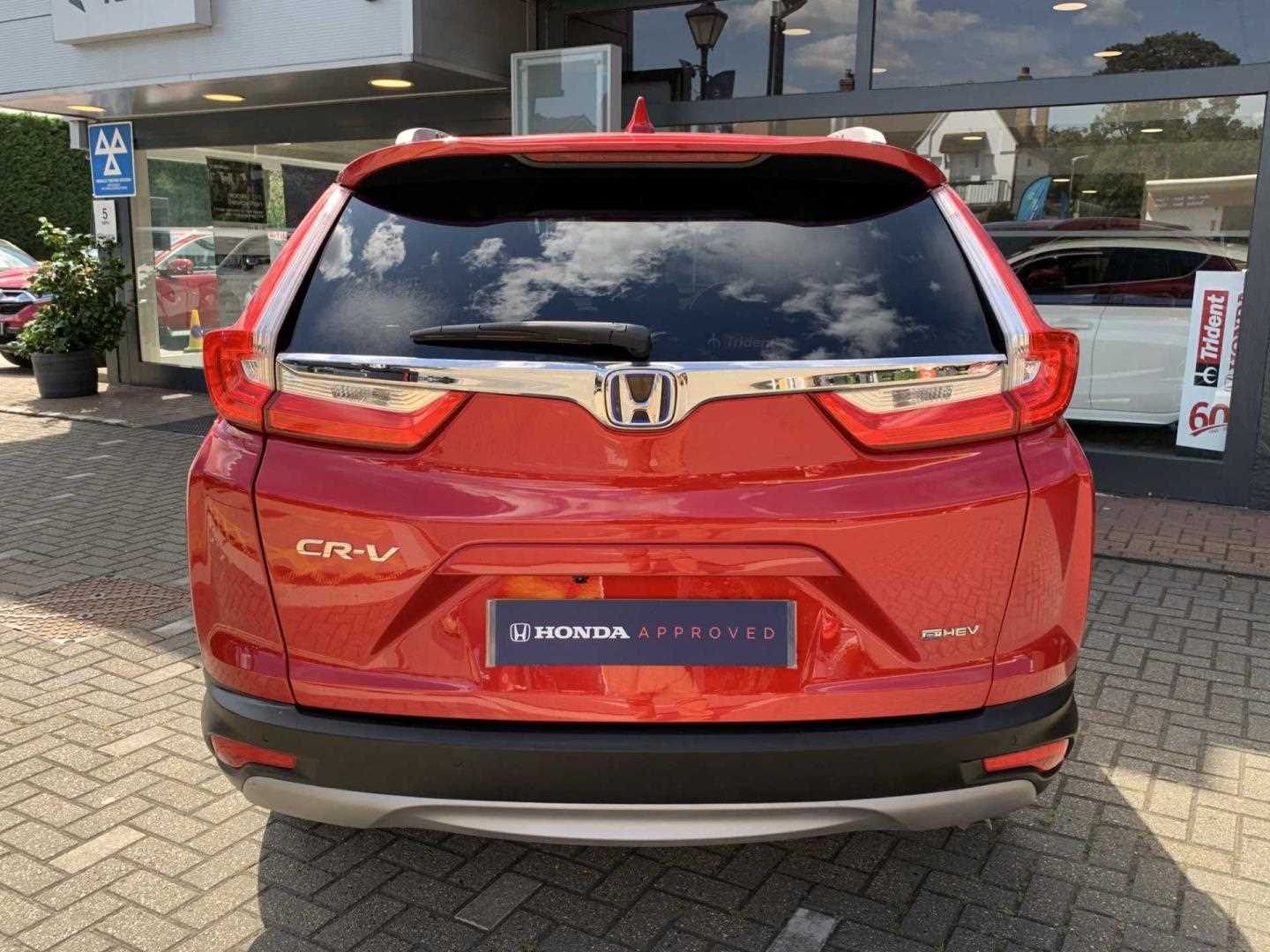 Honda CR-V 2.0 i-MMD Hybrid SR 2WD 5dr eCVT - Image 7