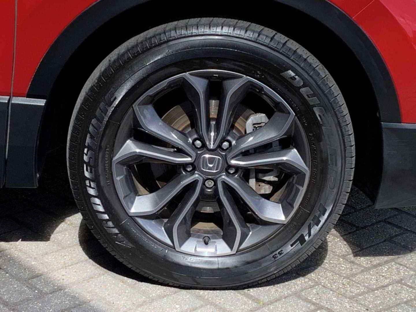 Honda CR-V 2.0 i-MMD Hybrid SR 2WD 5dr eCVT - Image 9