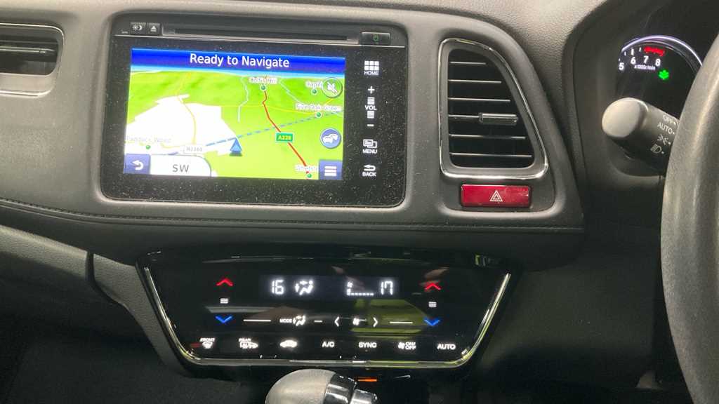 Honda HR-V 1.5 i-VTEC SE Navi CVT 5dr - Image 4