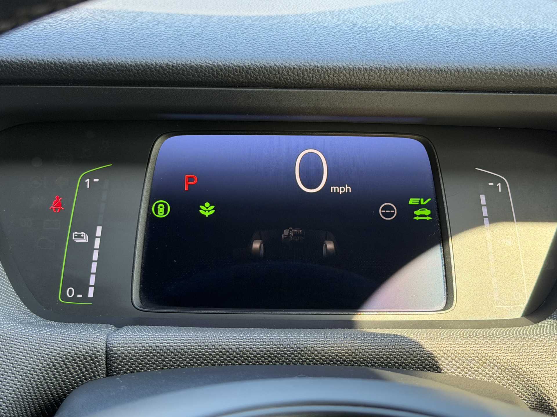 Honda Jazz 1.5 i-MMD Hybrid Crosstar EX 5dr eCVT - Image 11