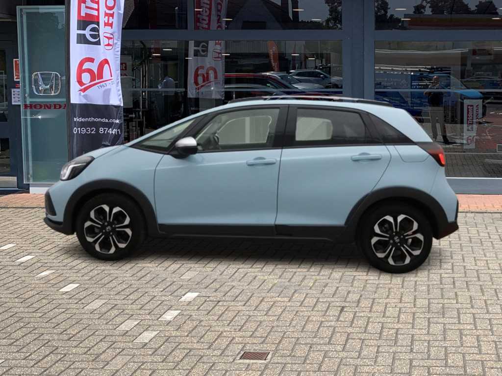 Honda JAZZ 1.5 i-MMD Hybrid Crosstar EX 5dr eCVT - Image 11