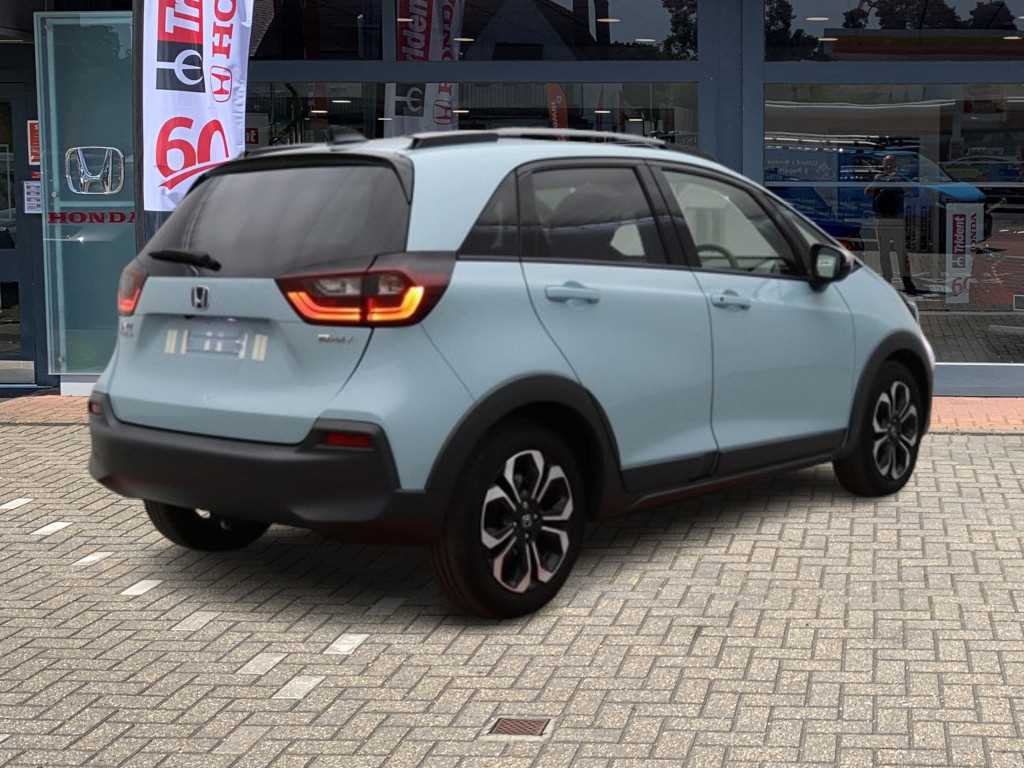 Honda JAZZ 1.5 i-MMD Hybrid Crosstar EX 5dr eCVT - Image 7
