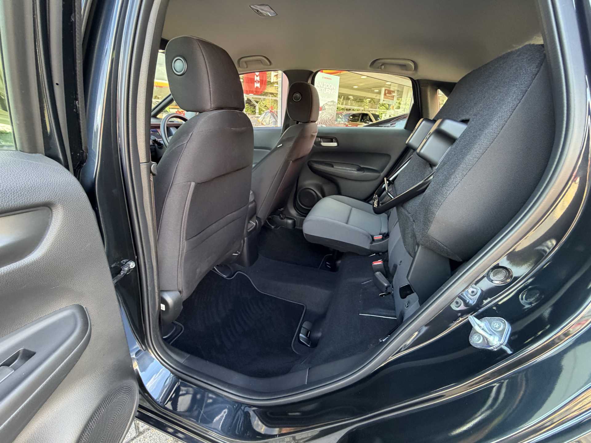 Honda Jazz 1.5 i-MMD Hybrid SE 5dr eCVT — image 18