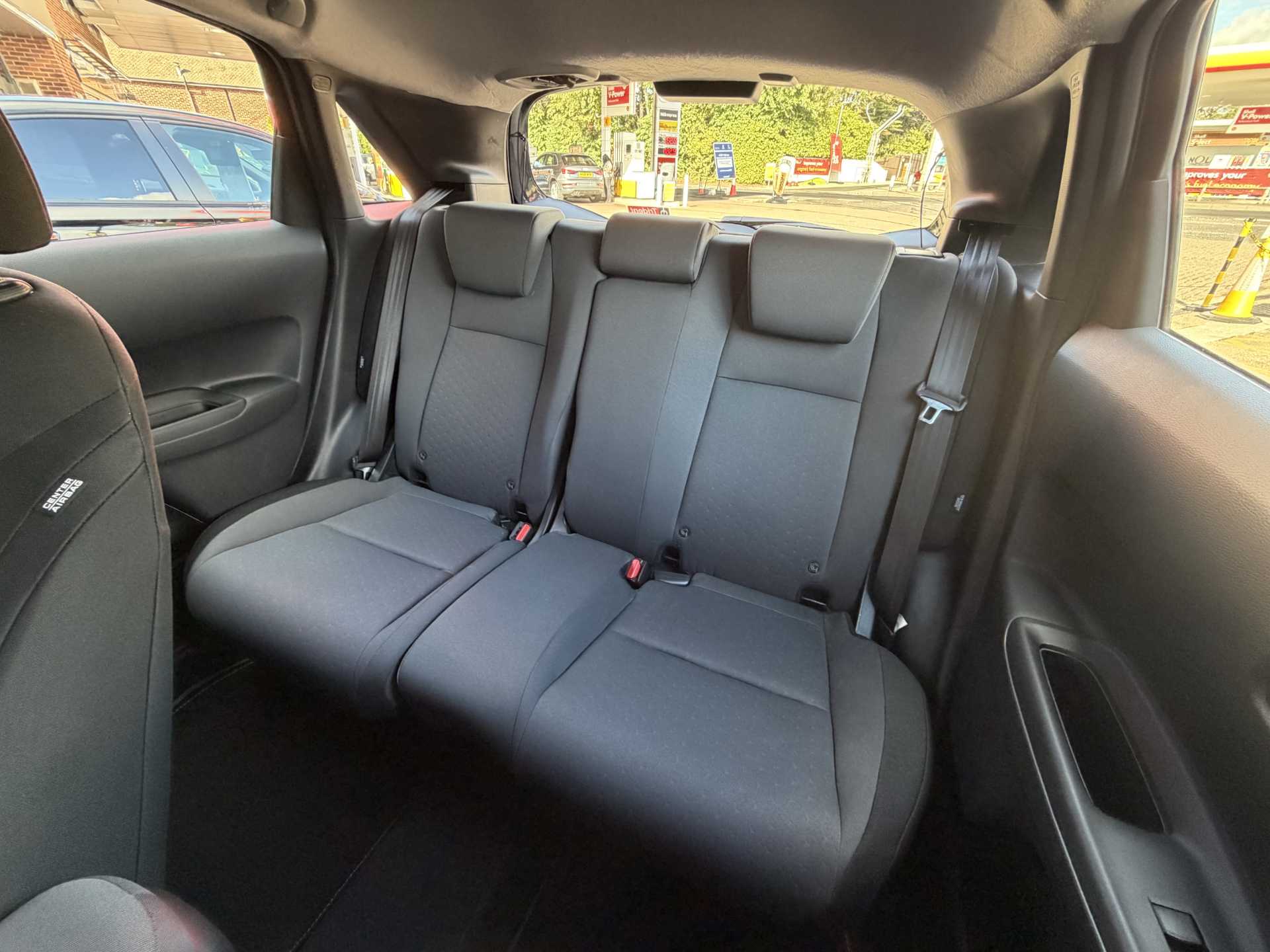 Honda Jazz 1.5 i-MMD Hybrid SE 5dr eCVT — image 8
