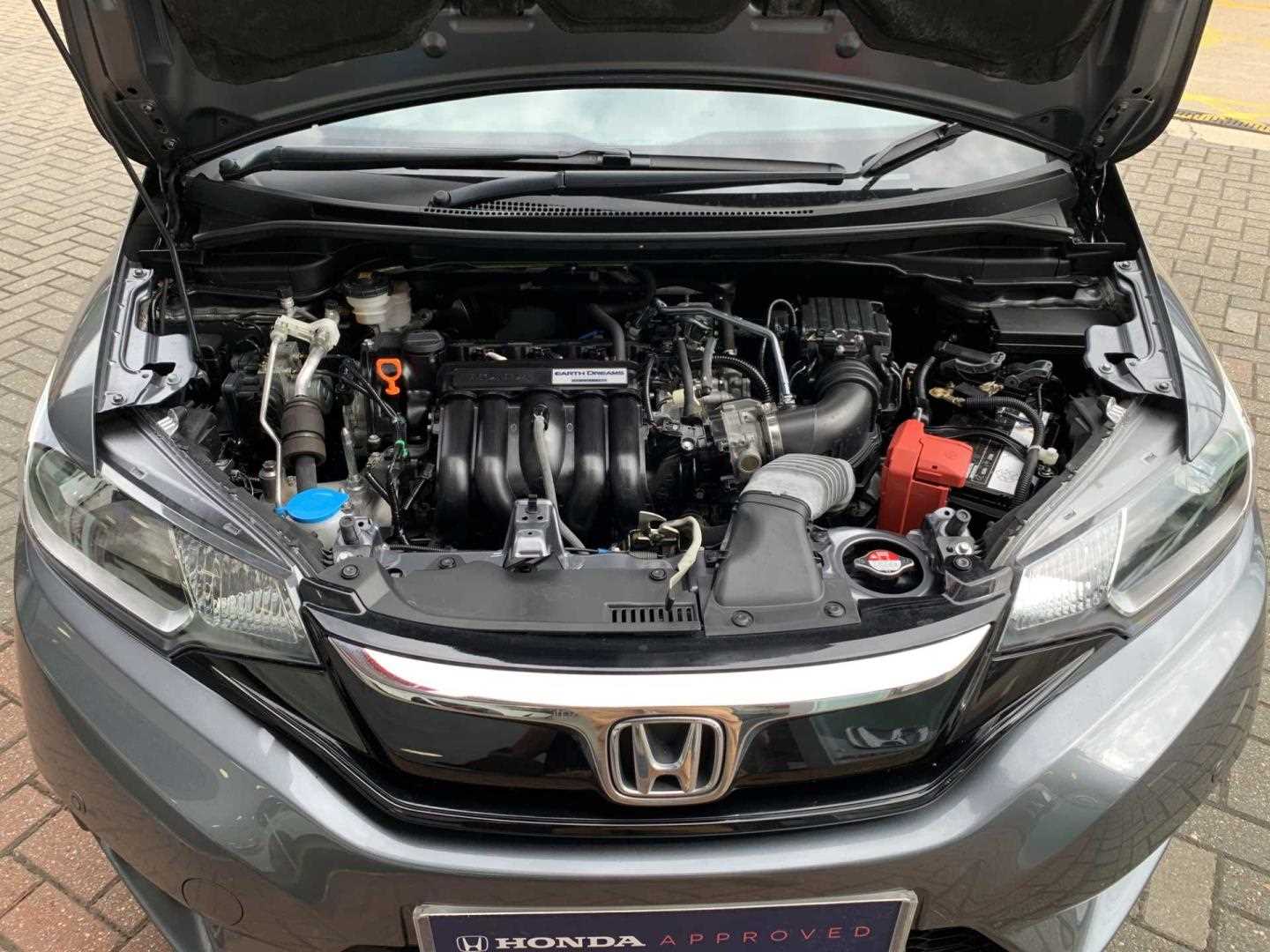 Honda JAZZ 1.3 EX Navi 5dr CVT - Image 20