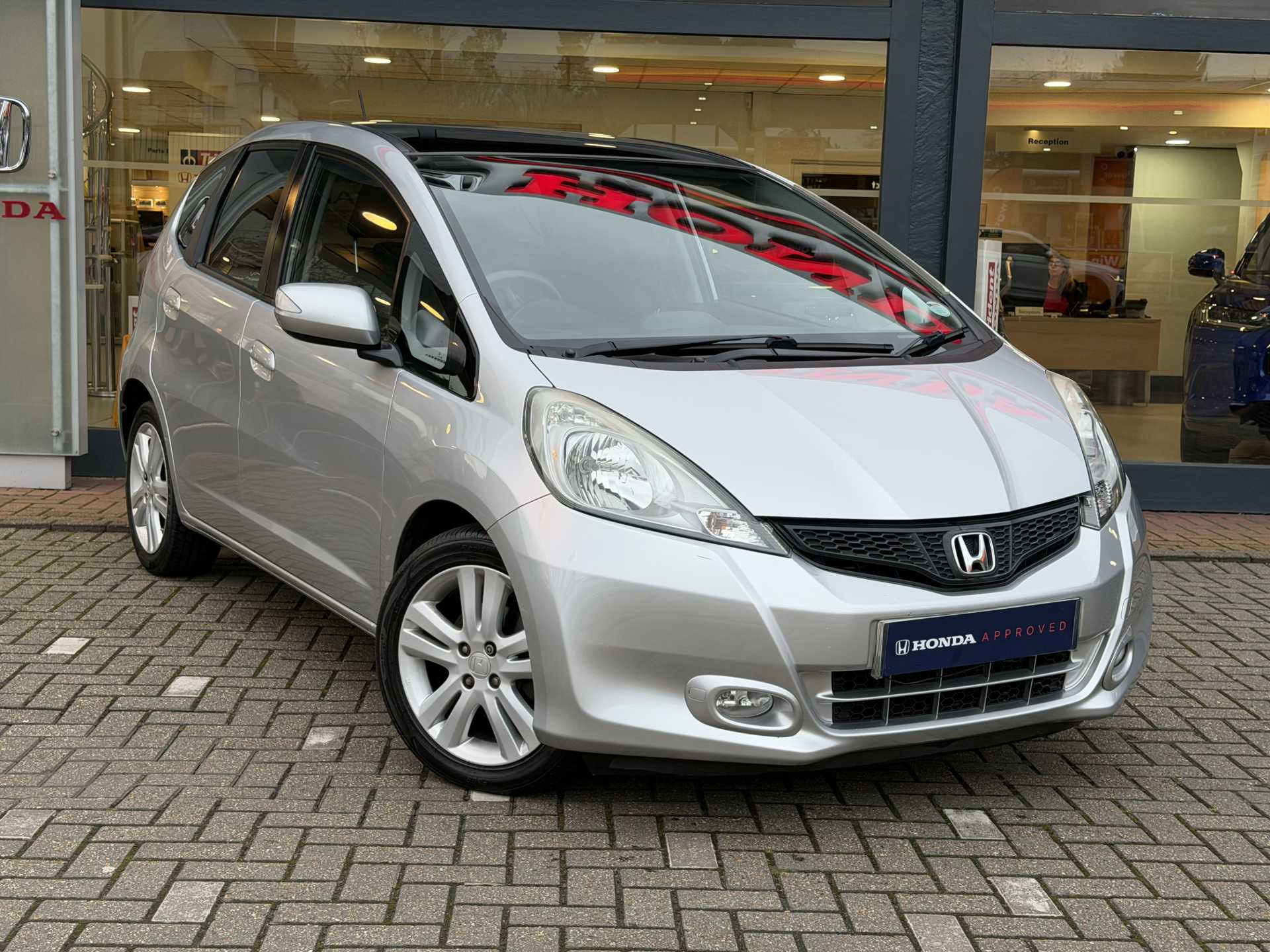 Honda Jazz 1.4 i-VTEC EX 5dr CVT - Image 1