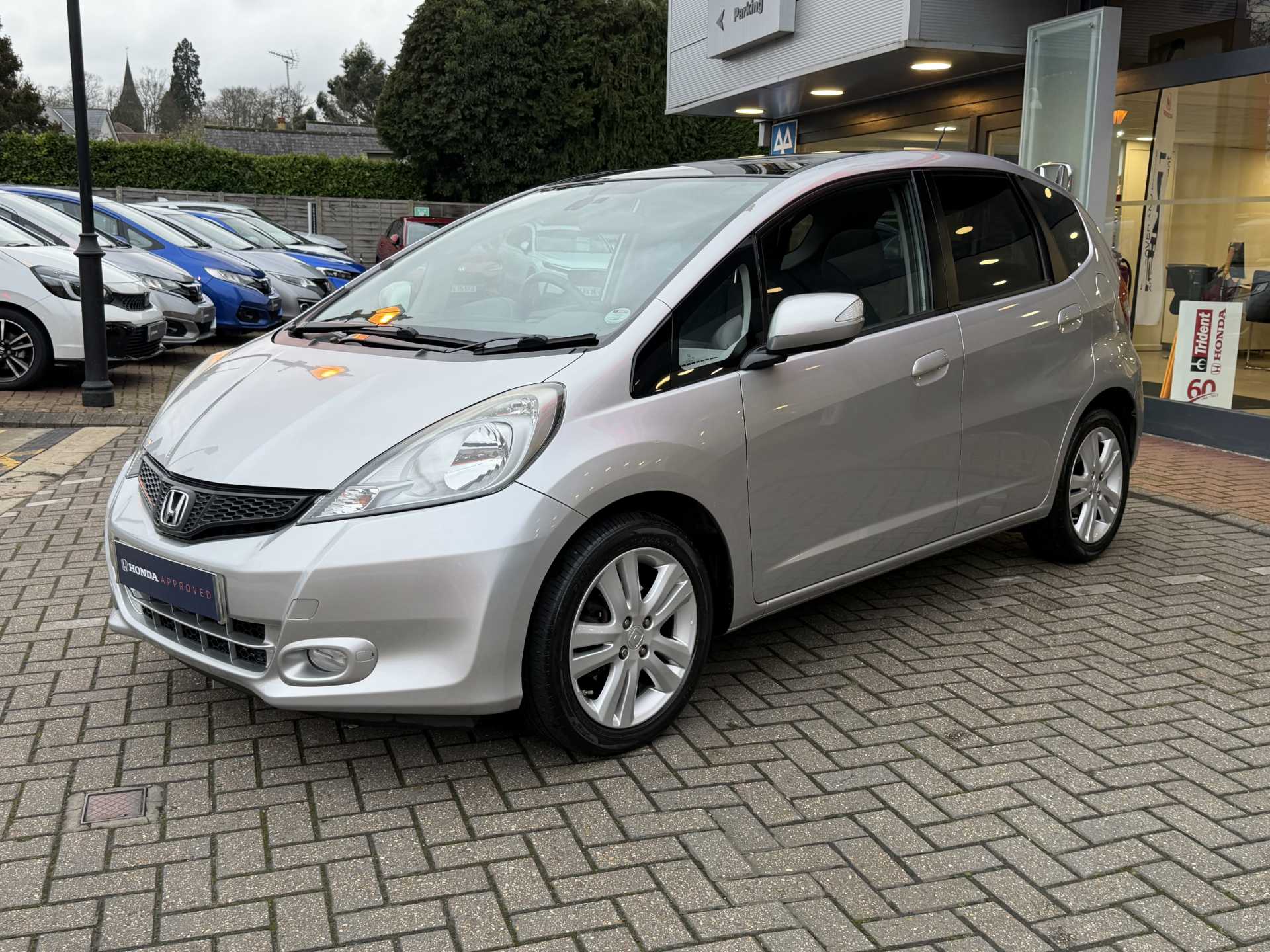 Honda Jazz 1.4 i-VTEC EX 5dr CVT - Image 10