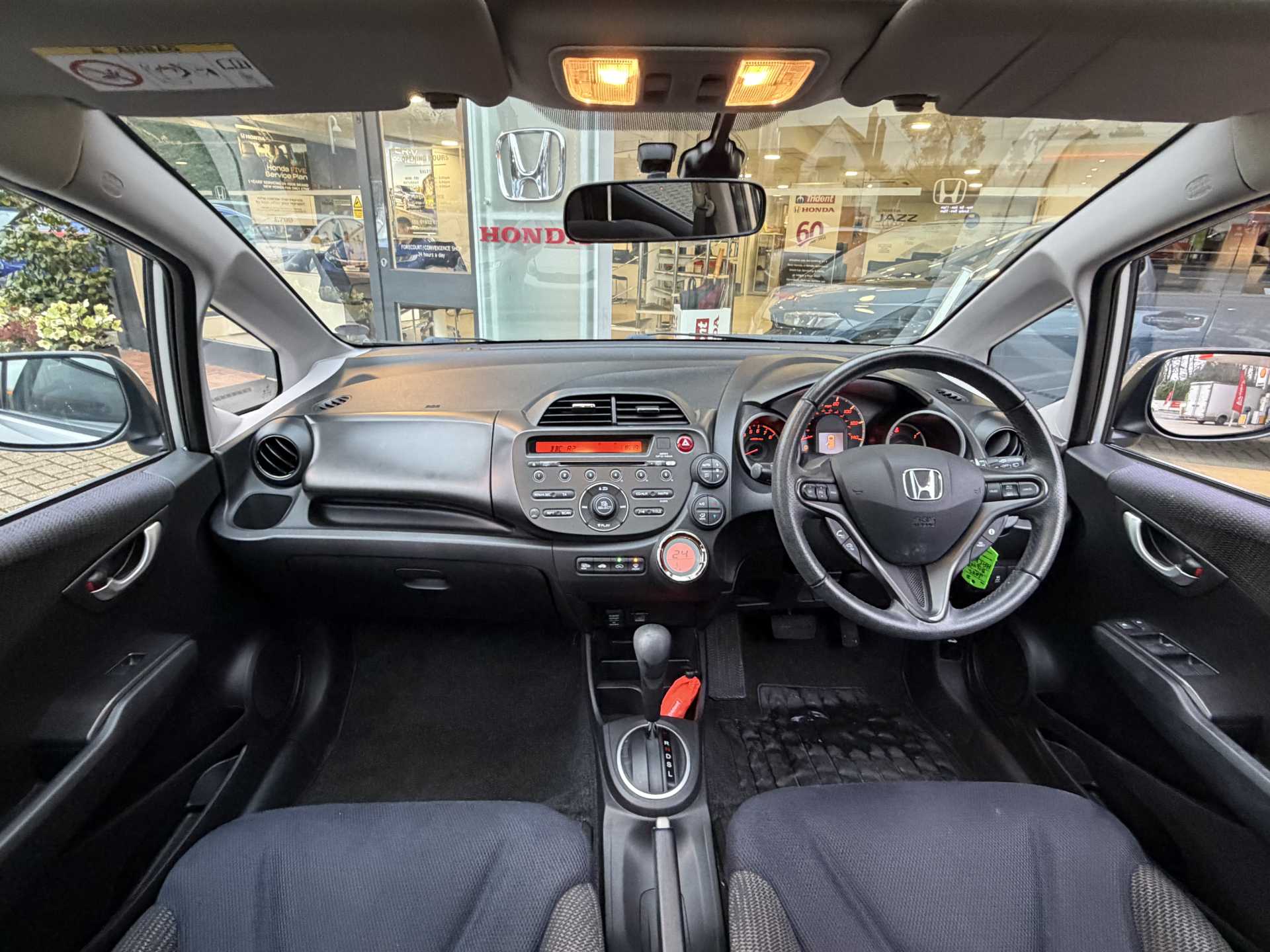 Honda Jazz 1.4 i-VTEC EX 5dr CVT - Image 4