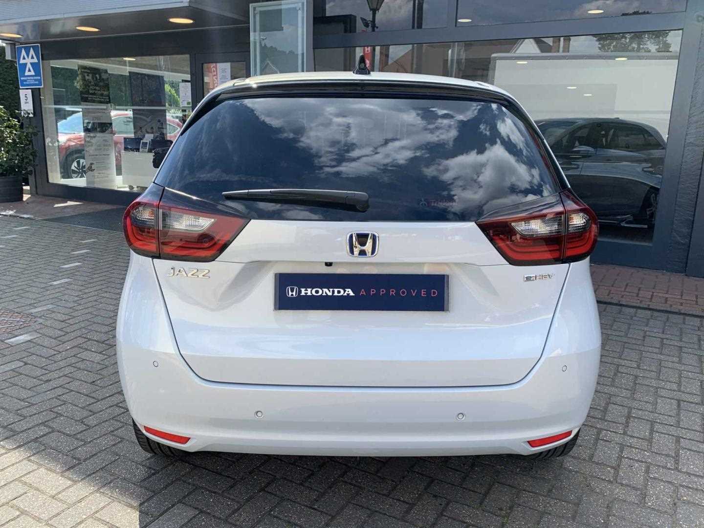 Honda JAZZ 1.5 i-MMD Hybrid EX 5dr eCVT - Image 7