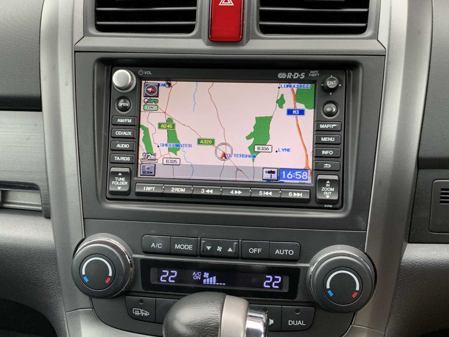 Honda CR-V 2.0 i-VTEC EX [ACC/CMBS/HID/AFS] 5dr Auto - Image 16