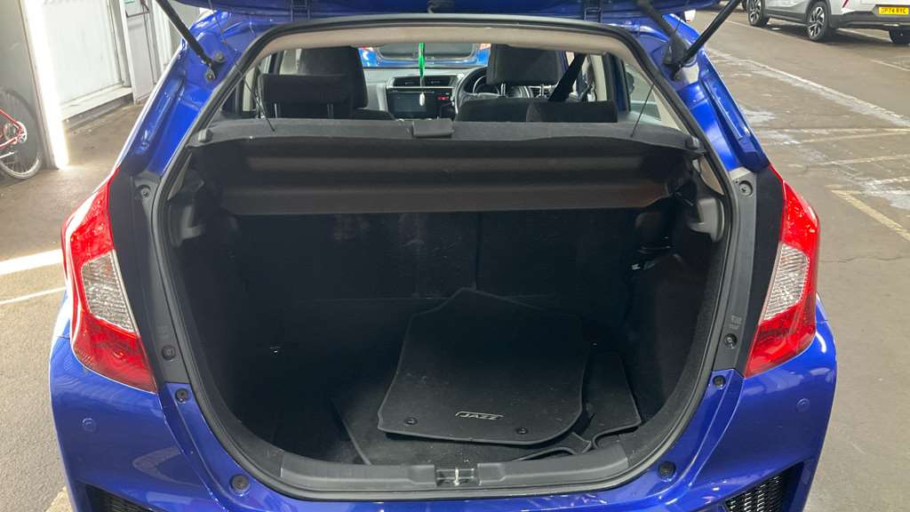 Honda Jazz 1.3 SE 5dr CVT — image 10