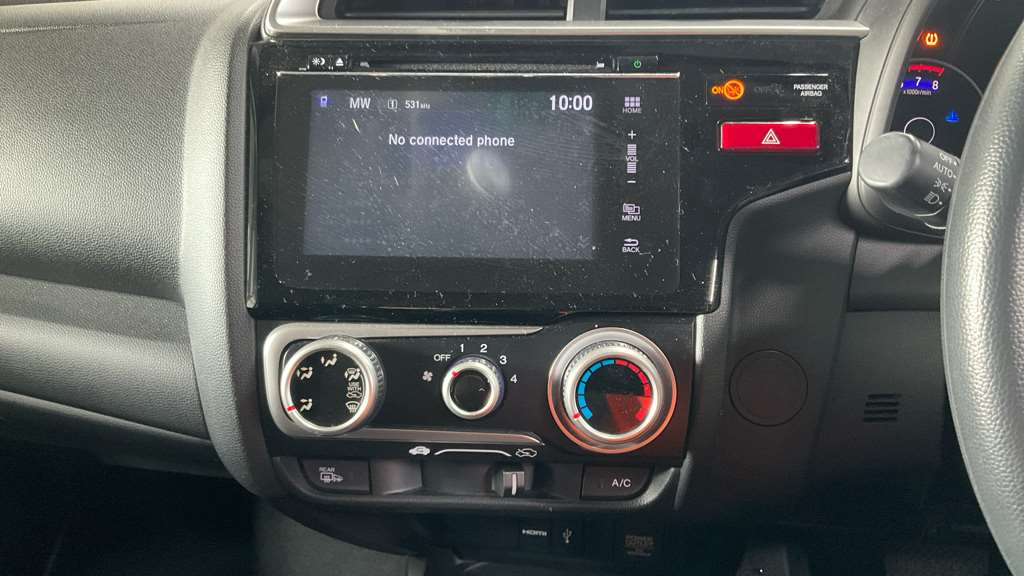 Honda Jazz 1.3 SE 5dr CVT — image 4