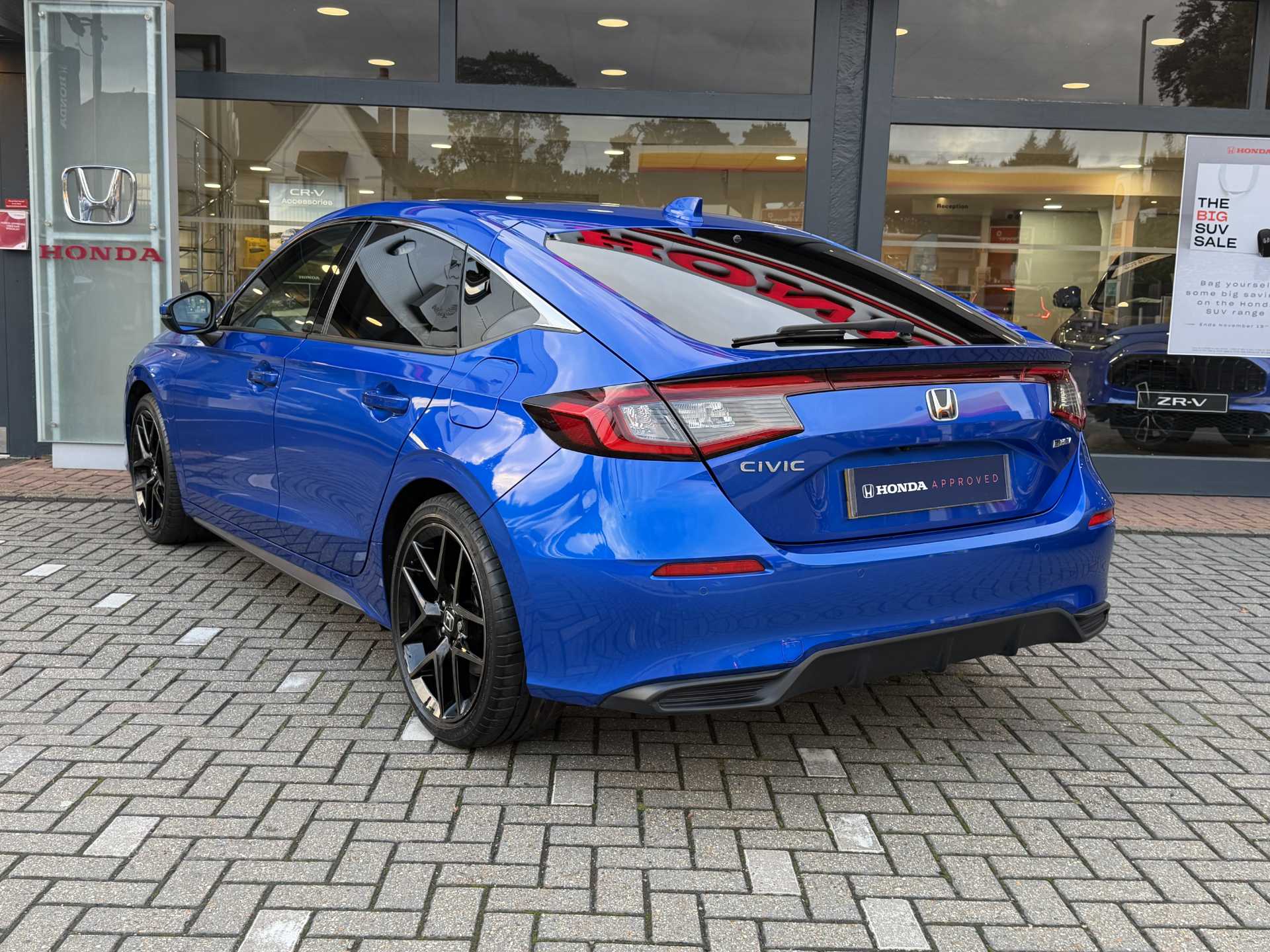 Honda Civic 2.0 eHEV Advance 5dr CVT - Image 3