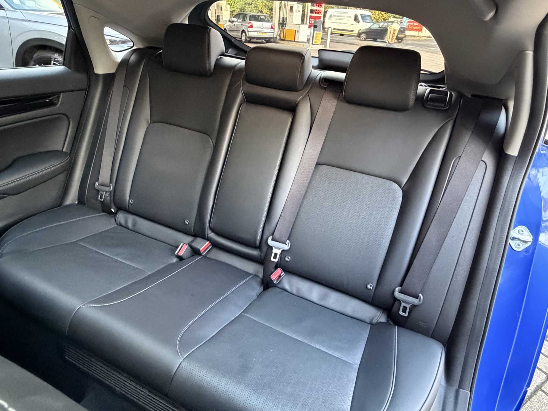 Honda Civic 2.0 eHEV Advance 5dr CVT - Image 8