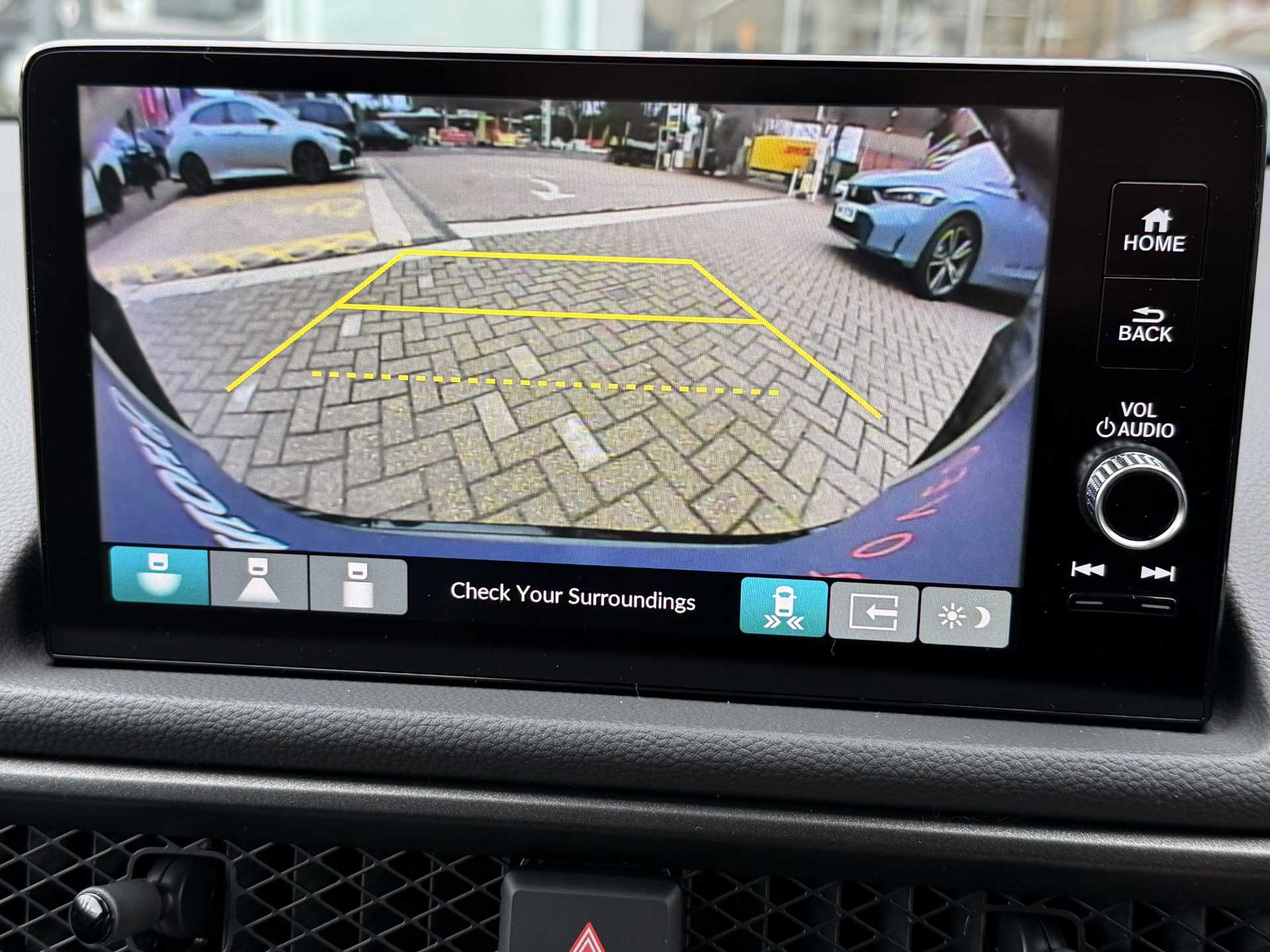 Honda PRELUDE 2.0 eHEV Advance 3dr CVT - Image 14