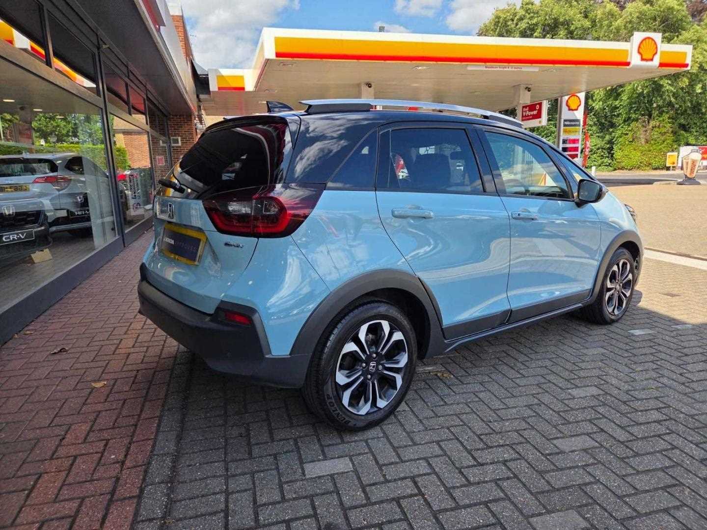 Honda JAZZ 1.5 i-MMD Hybrid Crosstar EX 5dr eCVT - Image 12