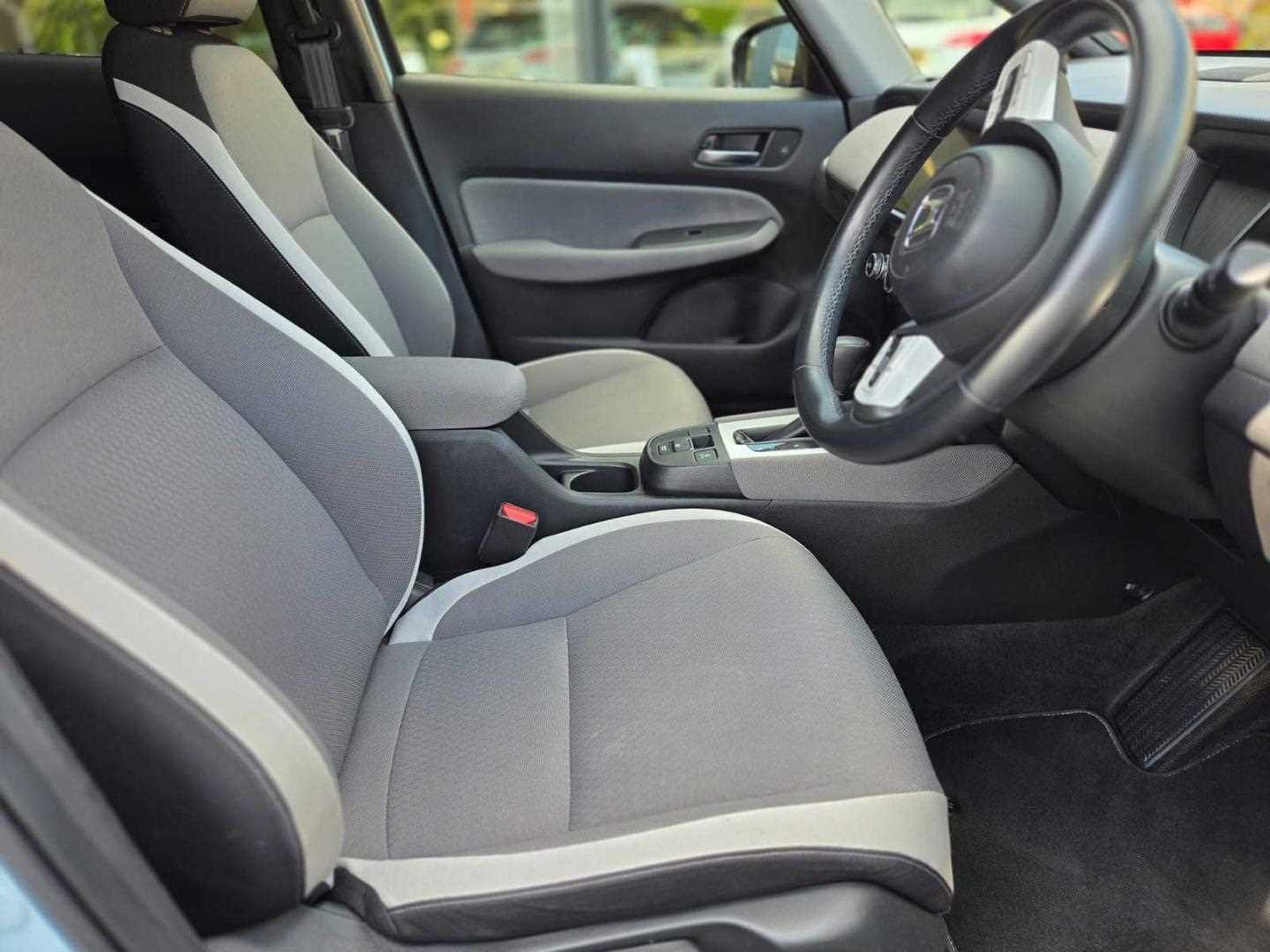 Honda JAZZ 1.5 i-MMD Hybrid Crosstar EX 5dr eCVT - Image 15
