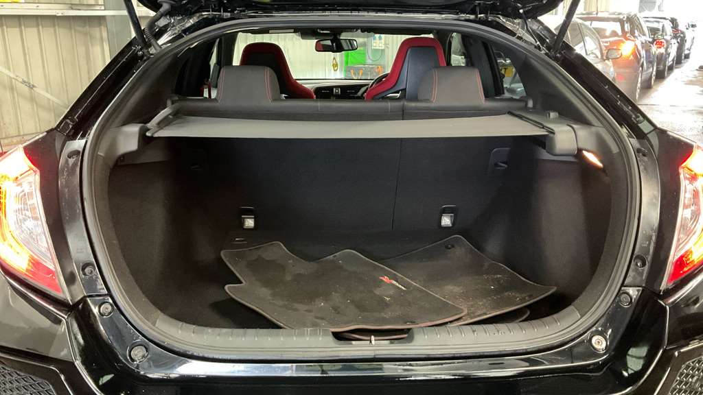 Honda Civic 2.0 VTEC Turbo Type R GT 5dr - Image 10