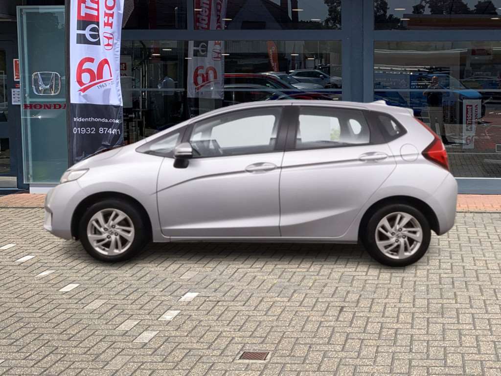 Honda Jazz 1.3 SE 5dr CVT - Image 11