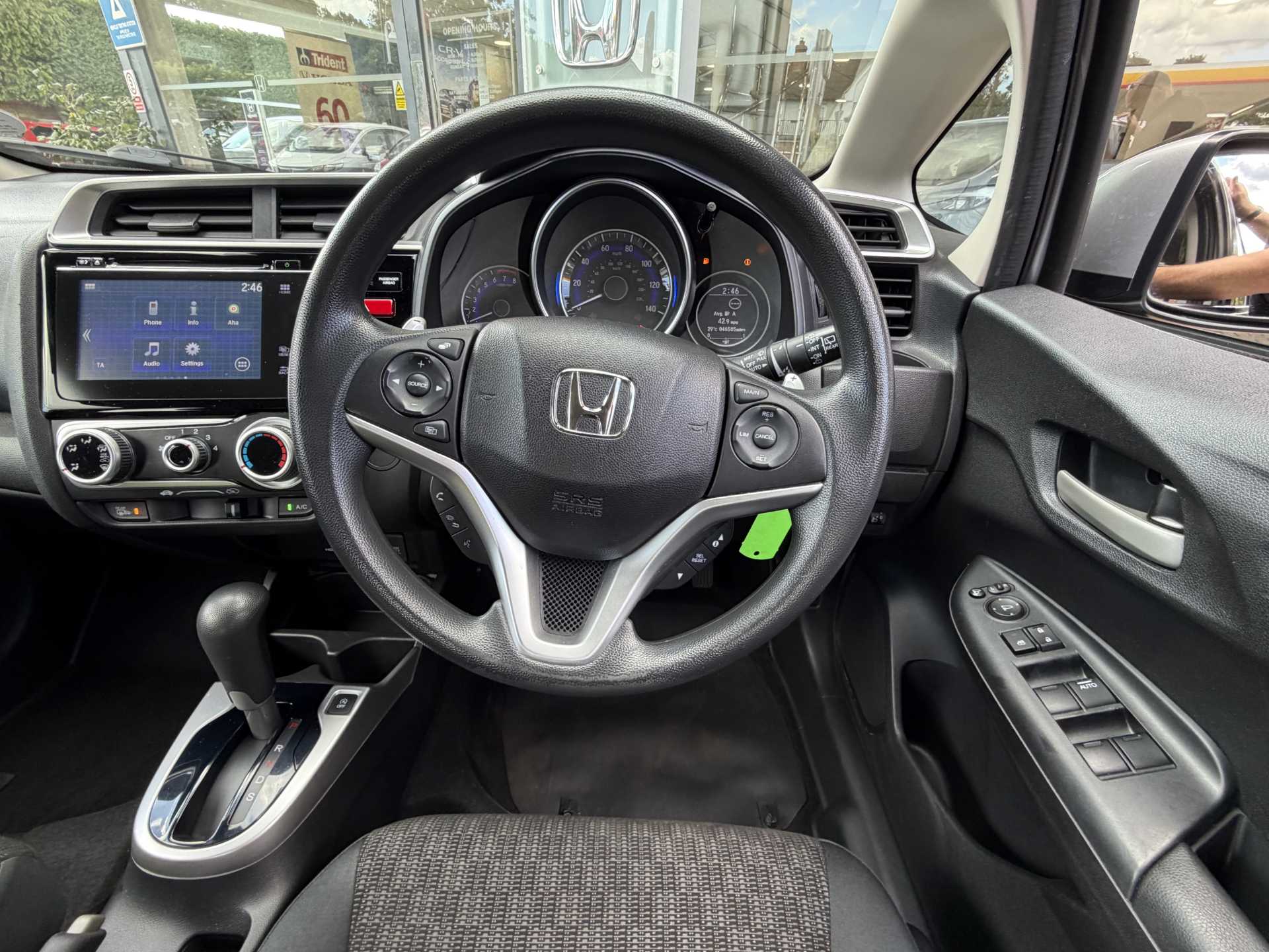 Honda Jazz 1.3 SE 5dr CVT — image 16