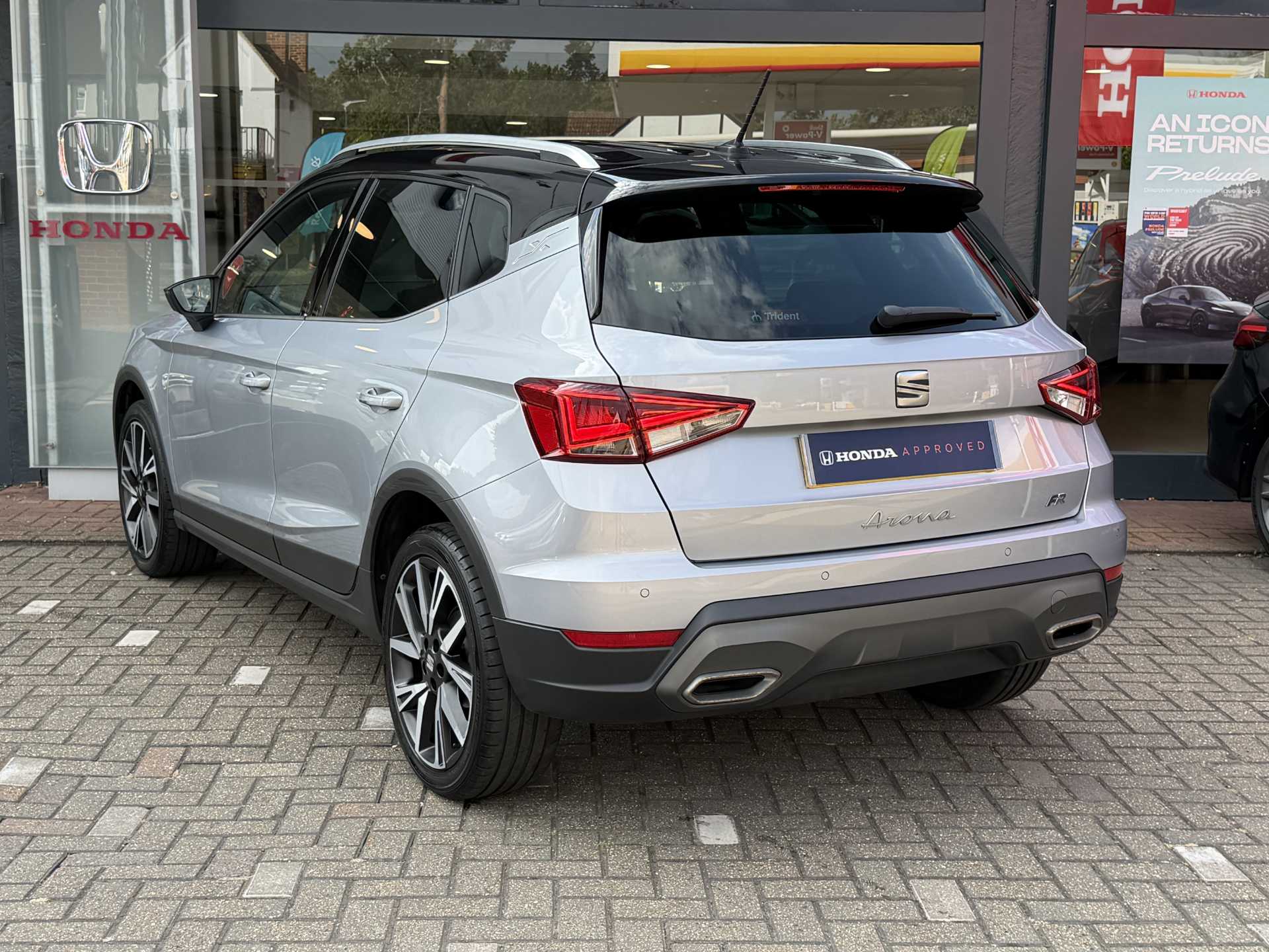 Seat ARONA 1.0 TSI 110 FR Edition 5dr — image 3