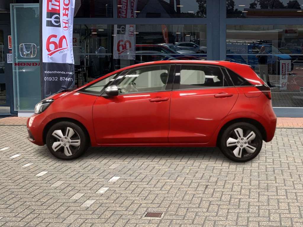 Honda Jazz 1.5 i-MMD Hybrid EX 5dr eCVT - Image 11
