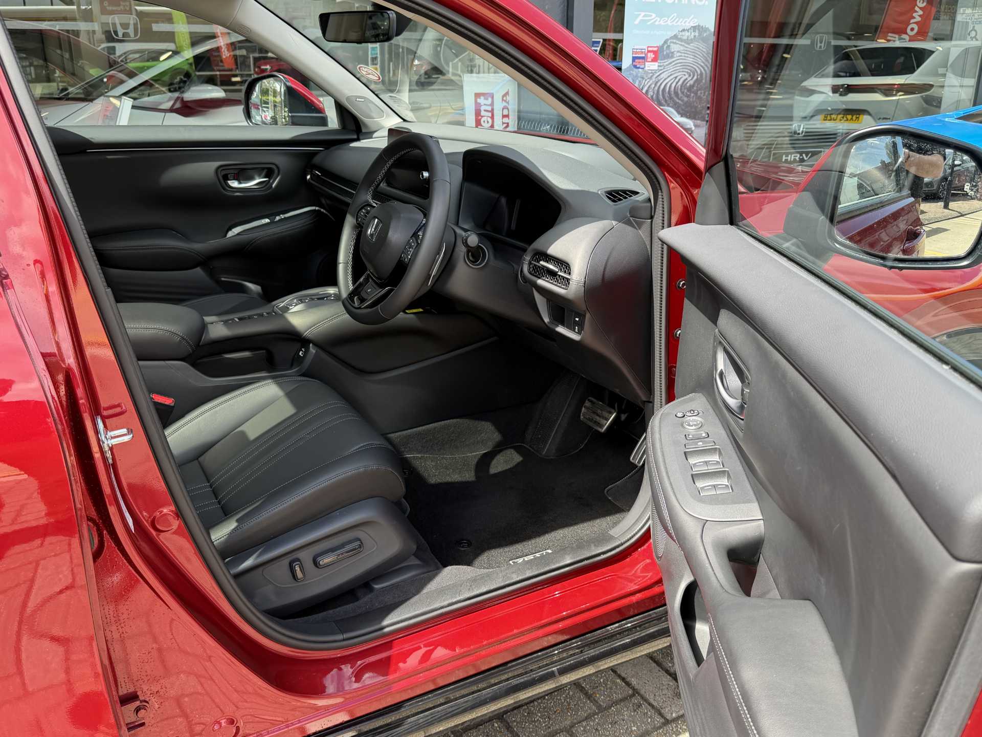 Honda ZR-V 2.0 eHEV Advance 5dr CVT - Image 15