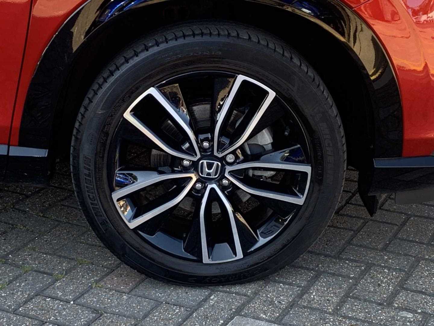 Honda HR-V 1.5 eHEV Advance 5dr CVT - Image 9