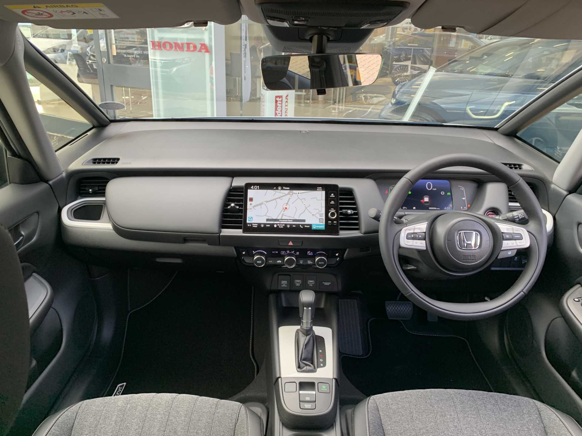 Honda Jazz 1.5 i-MMD Hybrid Advance 5dr eCVT - Image 4