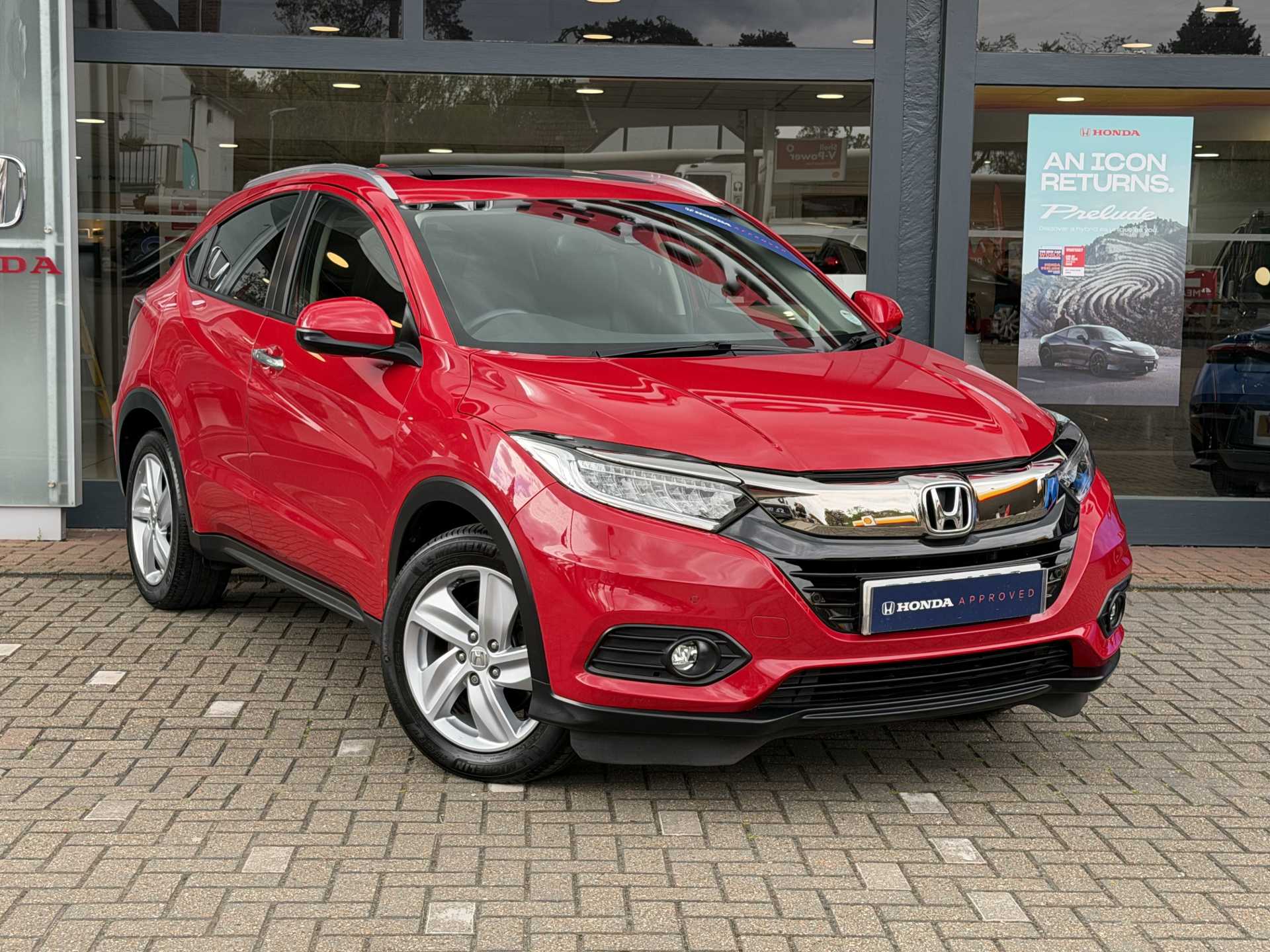 Honda HR-V 1.5 i-VTEC EX 5dr - Image 1