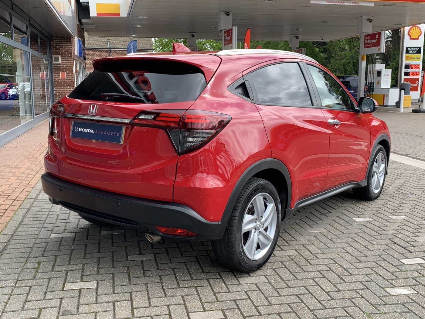 Honda HR-V 1.5 i-VTEC EX 5dr - Image 12