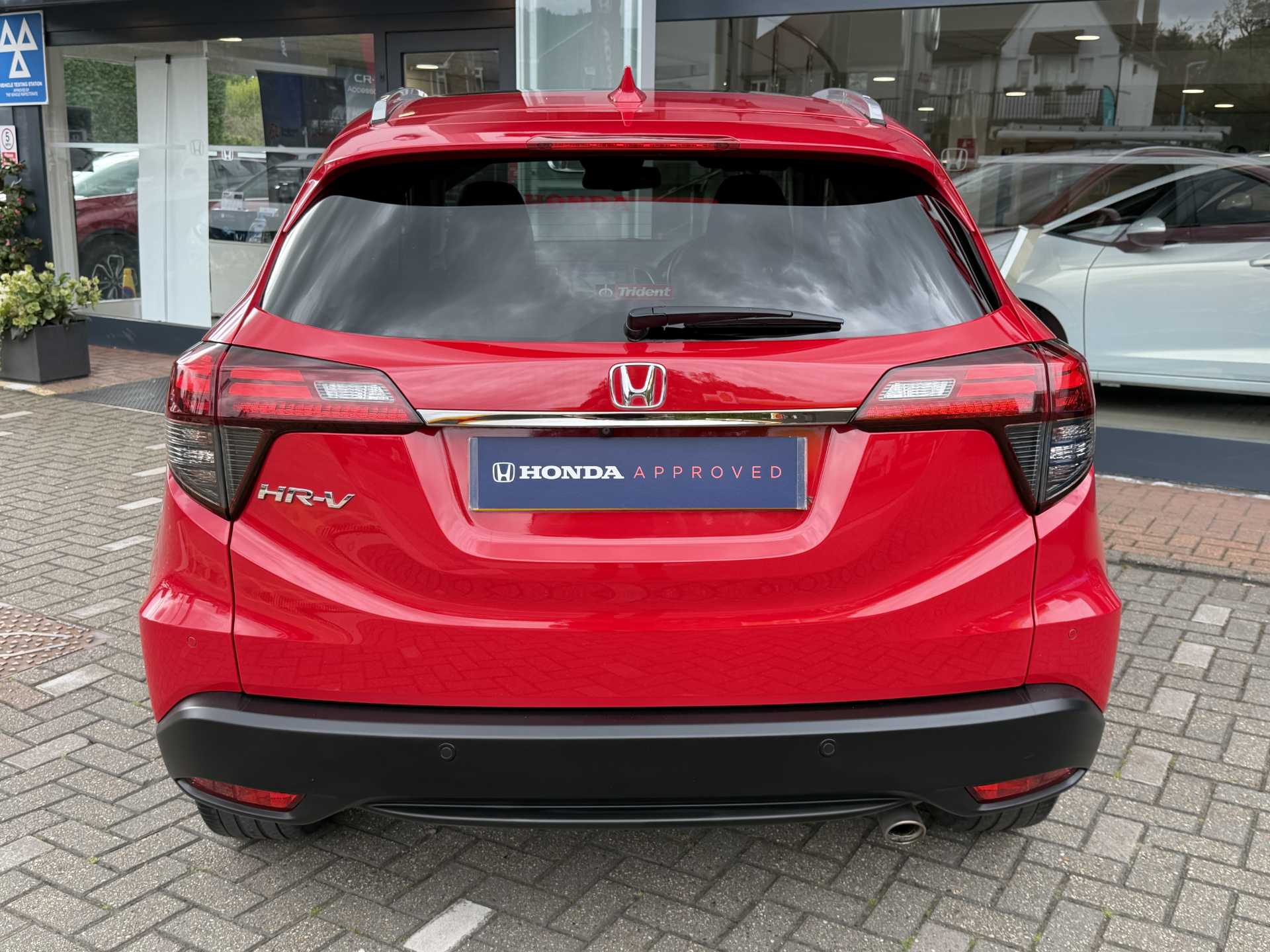 Honda HR-V 1.5 i-VTEC EX 5dr - Image 7