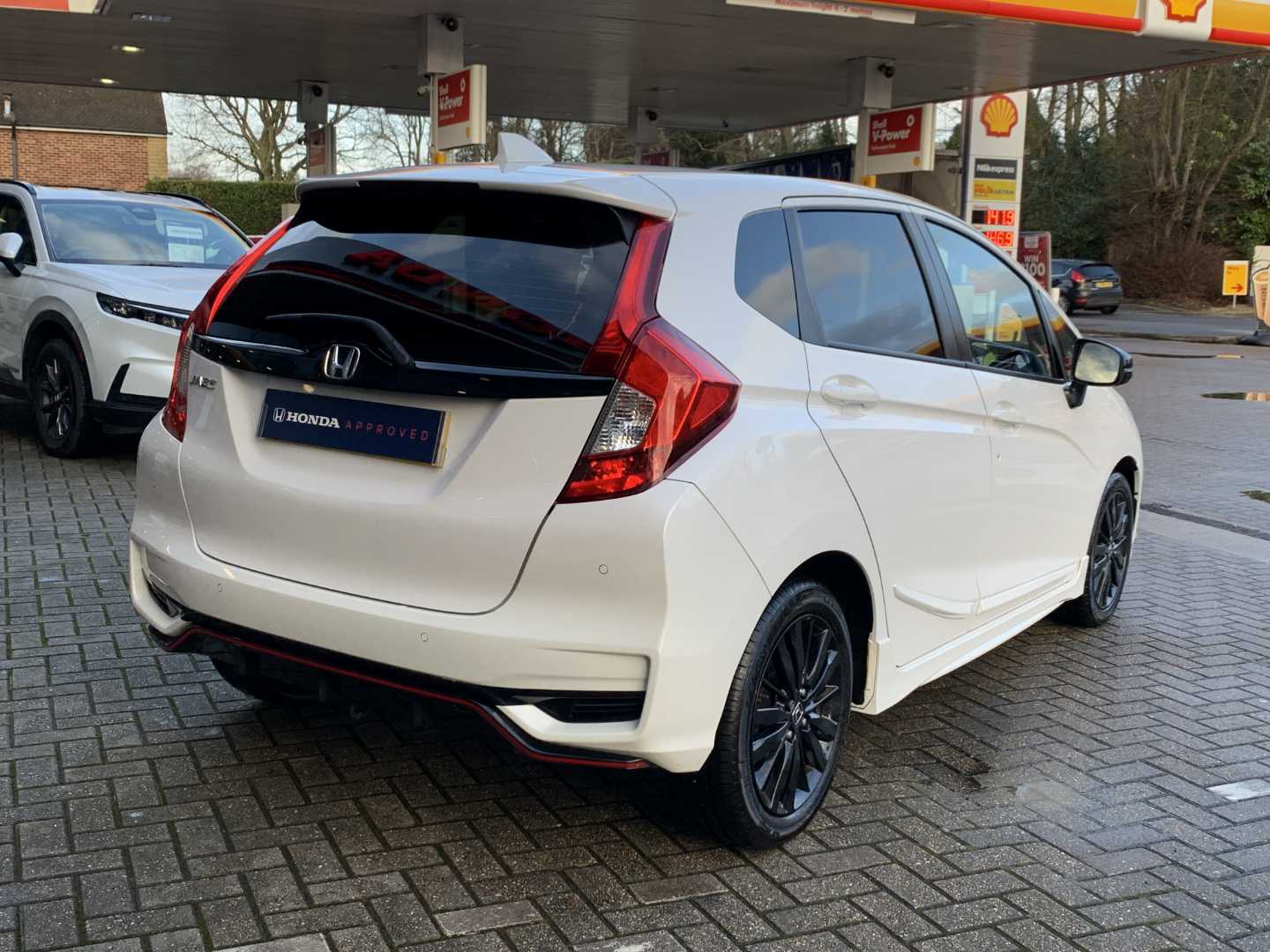 Honda JAZZ 1.5 i-VTEC Sport 5dr Navi CVT - Image 12