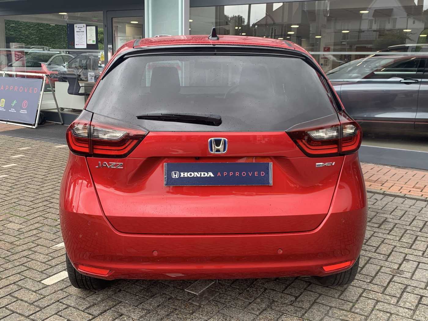 Honda Jazz 1.5 i-MMD Hybrid EX 5dr eCVT - Image 7