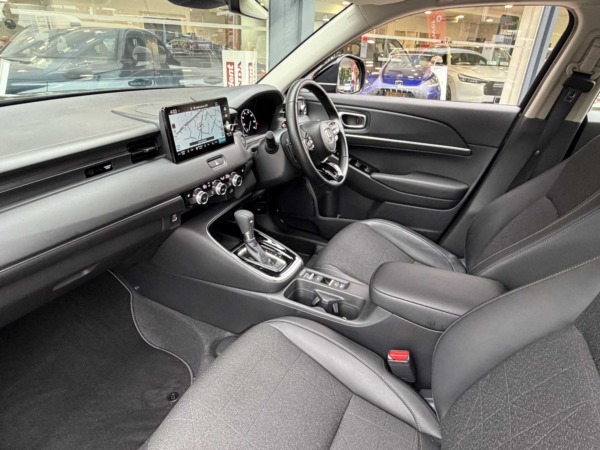 Honda HR-V 1.5 eHEV Advance 5dr CVT - Image 2
