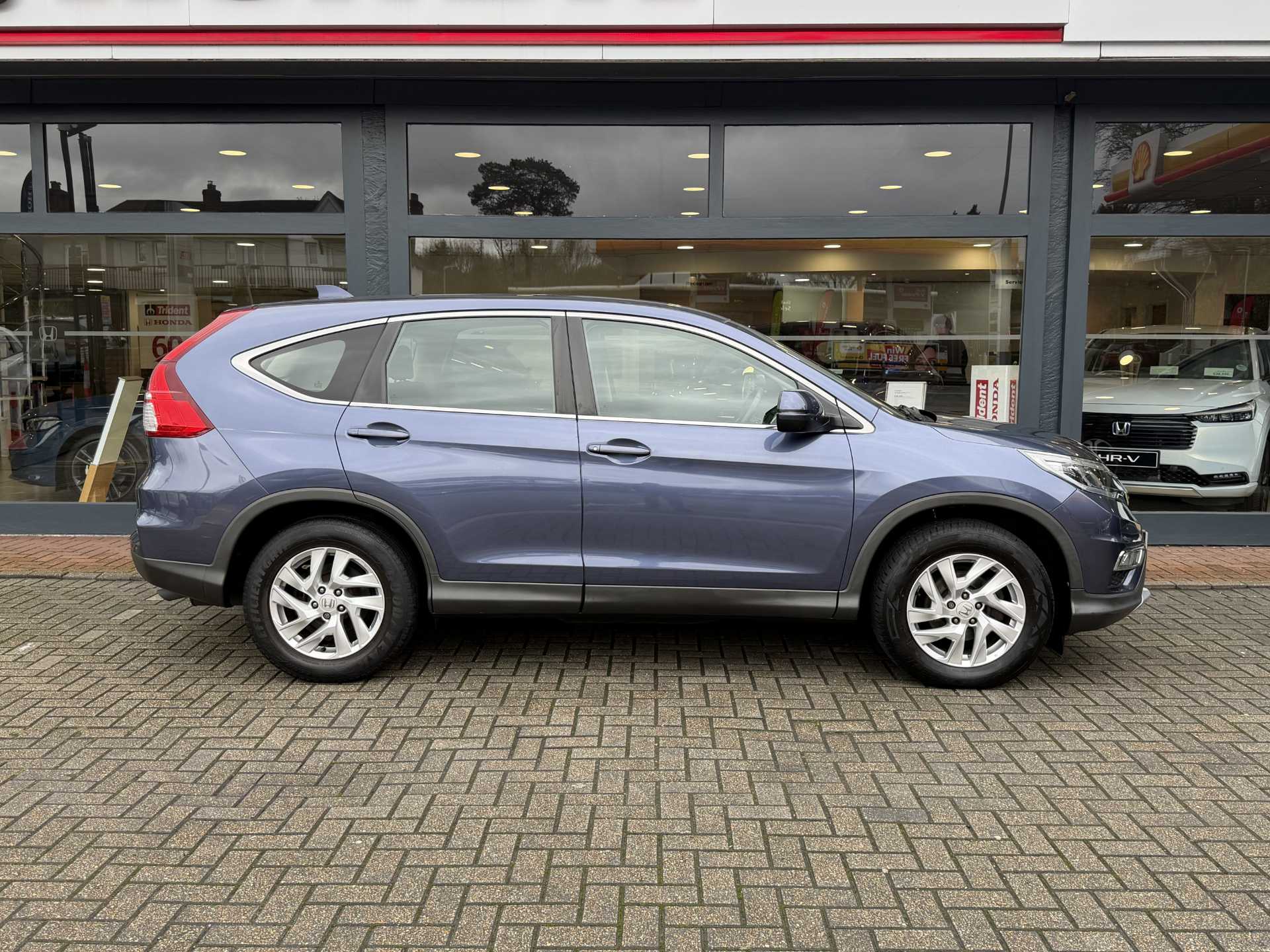 Honda CR-V 2.0 i-VTEC SE 5dr Auto - Image 5