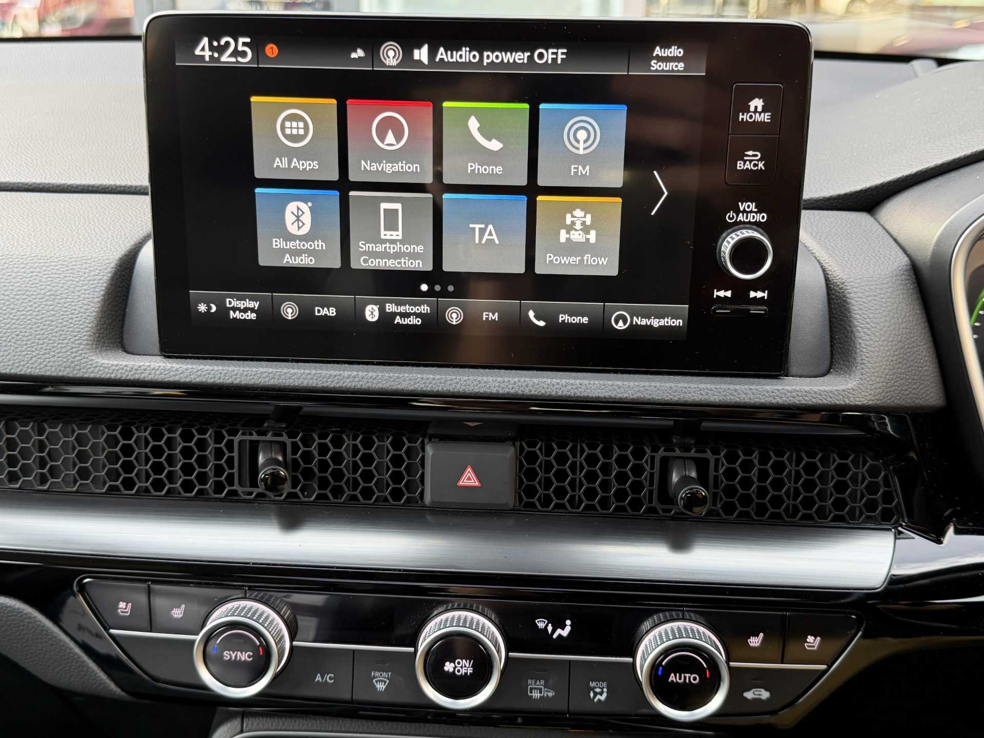 Honda CR-V 2.0 eHEV Advance 5dr eCVT — image 16